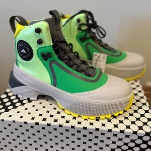 NEW IN BOX Stella McCartney Terrex Boots size 9